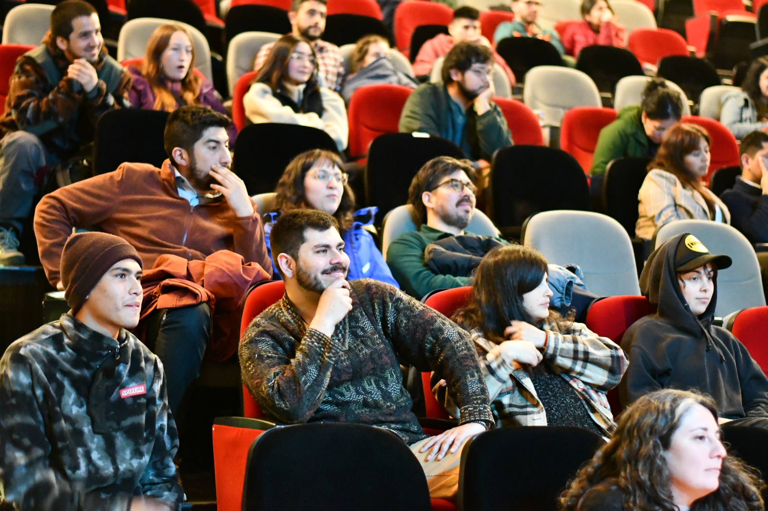 OJO EN LA SALA: Un informe sobre los públicos y la programación en salas independientes de cine